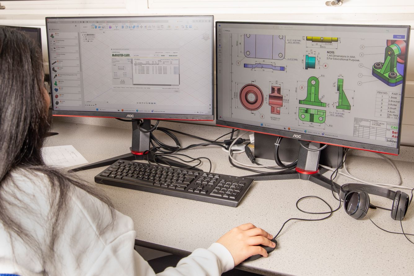 Engineering design on computer