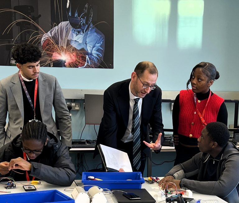 LSBU Vice-Chancellor visits SBU Sixth